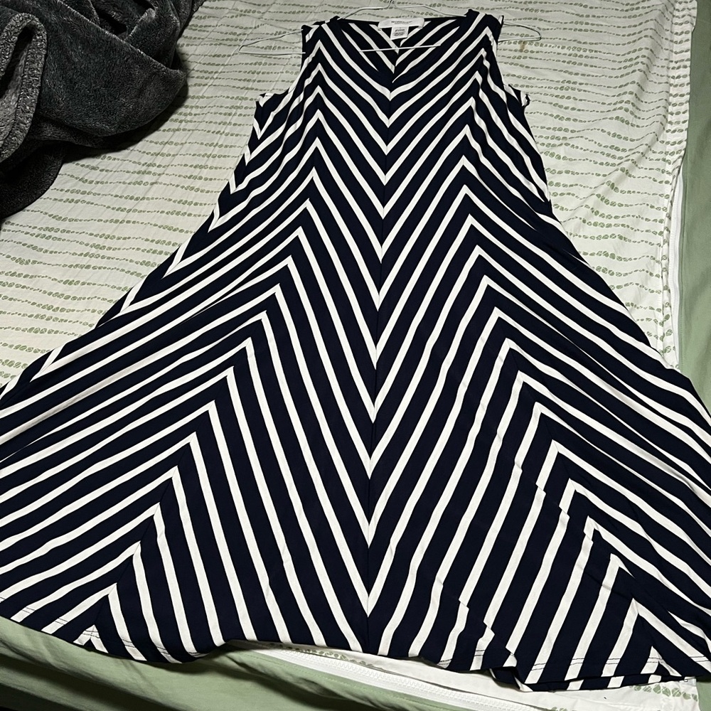 Navy Blue & White Chevron Design A-Line Dress by Workshop Sz L - Picture 2 of 6